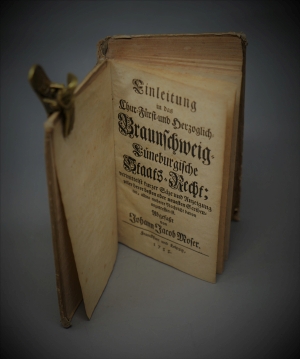 Lot 480, Auction  121, Moser, Johann Jacob, Einleitung in das Staatsrecht