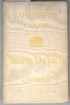 Los 2022 - Weißer Moiréseidenband - mit goldgeprägtem Deckeltitel - 1 - thumb