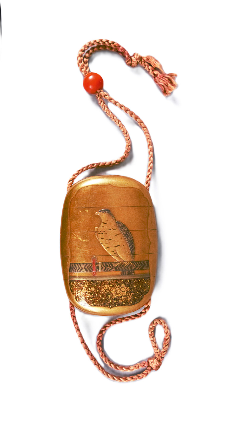 Lot 633, Auction  126, Inrô mit Falkendekor, 5-teiliges Aufbewahrungs-Behältnis, signiert "Kajikawa"