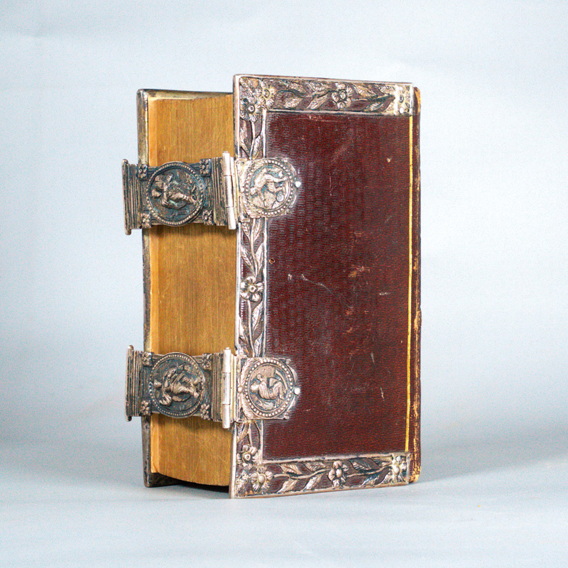 Lot 1241, Auction  127, Prächtiger Silberbeschlageinband, mit massiv gefertigten Kantenbeschlägen und Schließen